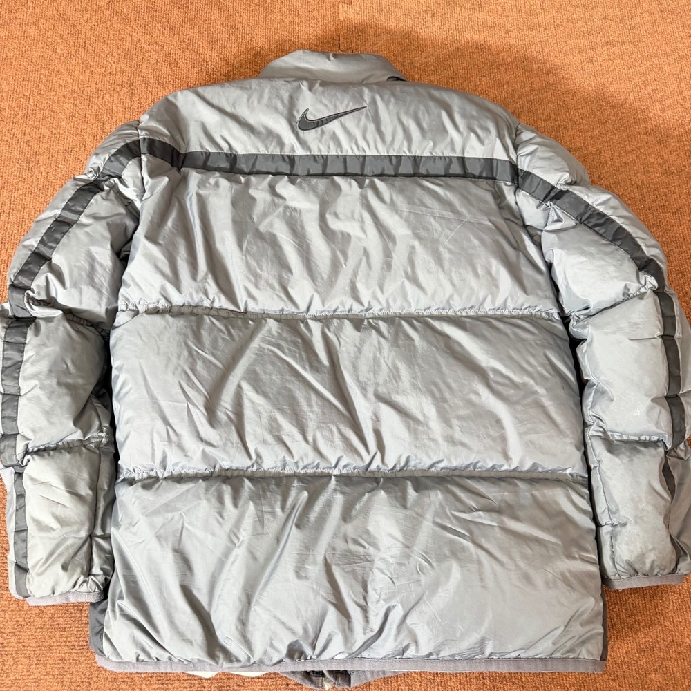 Nike Mens Puffer Jacket Silver Grey Down Fill Full Zip Large RN 56323 Goose down - Picture 4 of 14